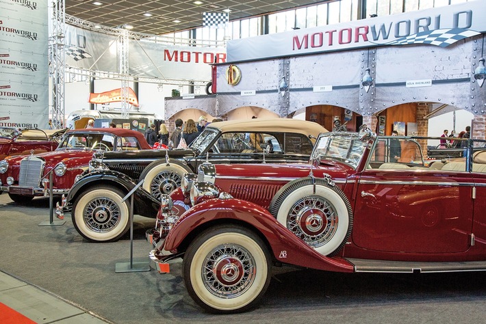 Boote und Oldtimer