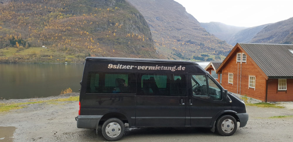 9-Sitzer günstig mieten in Hamburg Mietwagen Service Hamburg